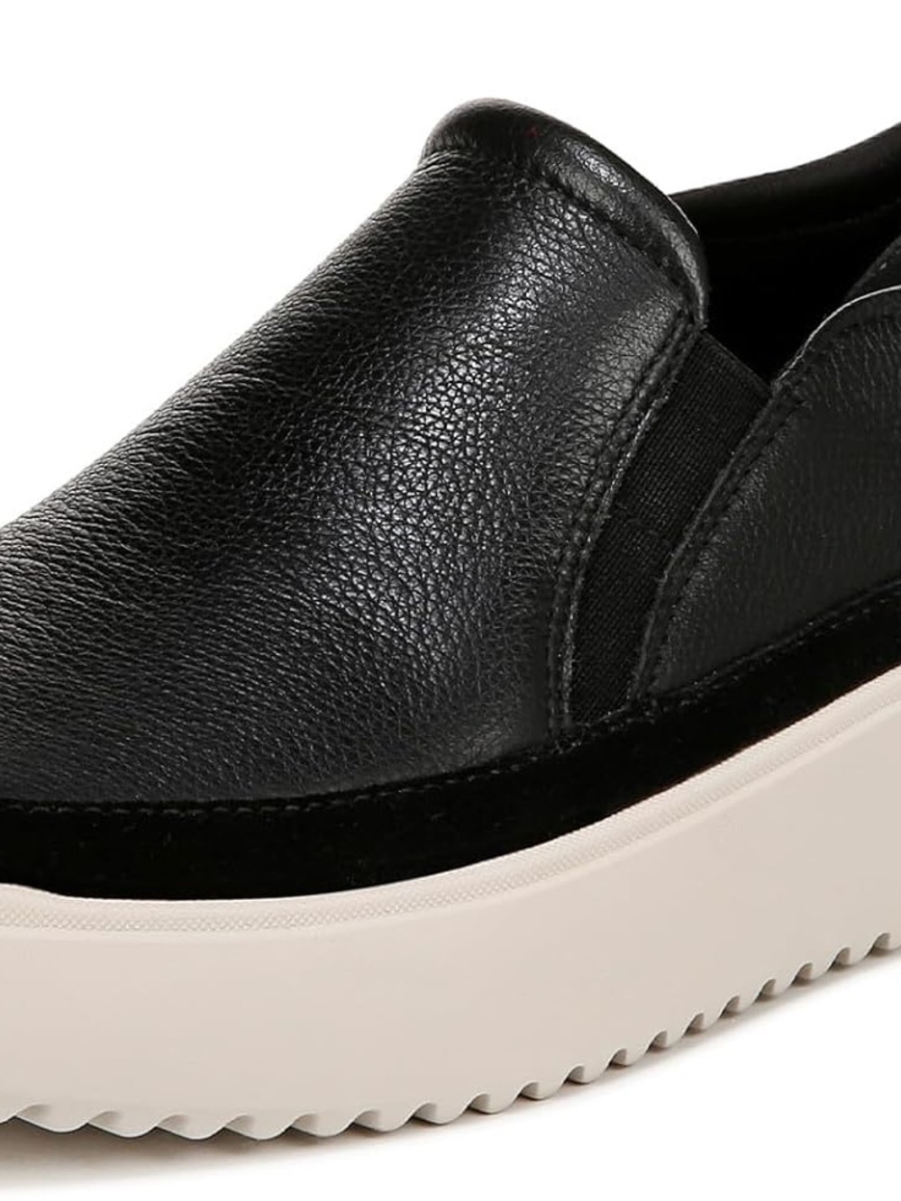 Women’s Vionic Slip on Sneakers. Size 7.5.